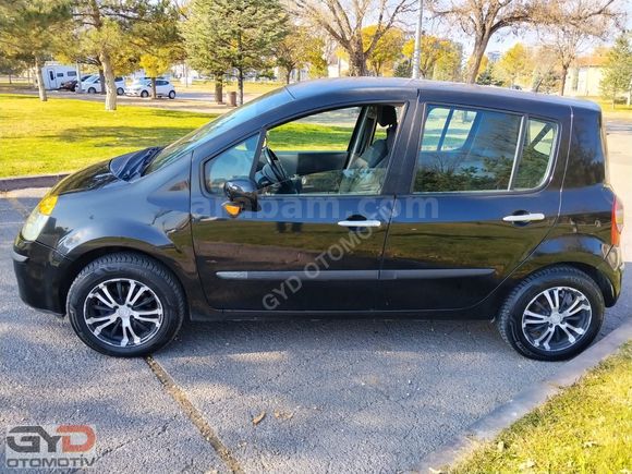 EFSANE SATIŞTA 2006 MODEL 1.5 DİZEL FULL+FULL RENAULT MODUS