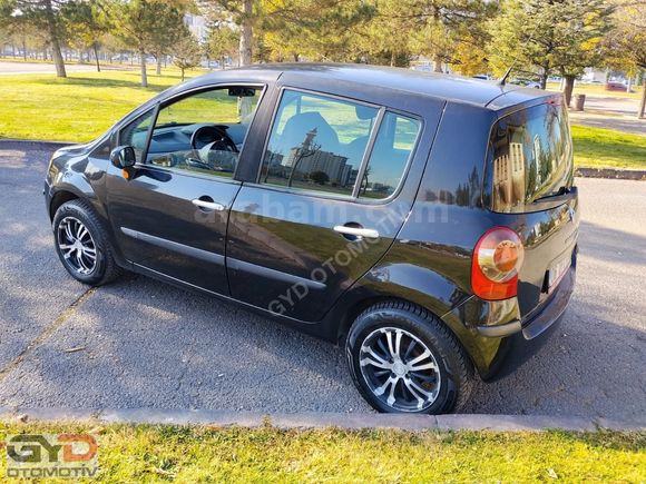 EFSANE SATIŞTA 2006 MODEL 1.5 DİZEL FULL+FULL RENAULT MODUS