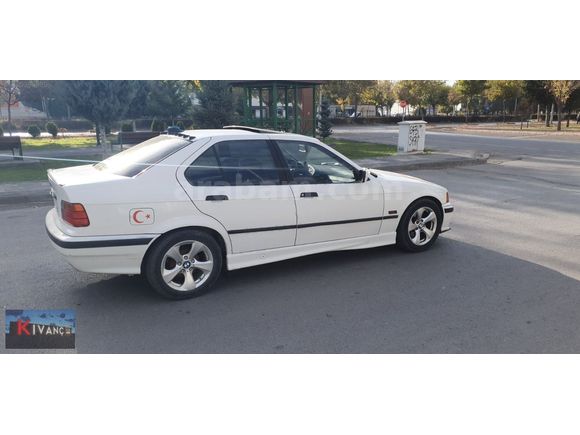 1993 BMW 3.18 emsalsiz