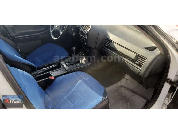 1993 BMW 3.18 emsalsiz