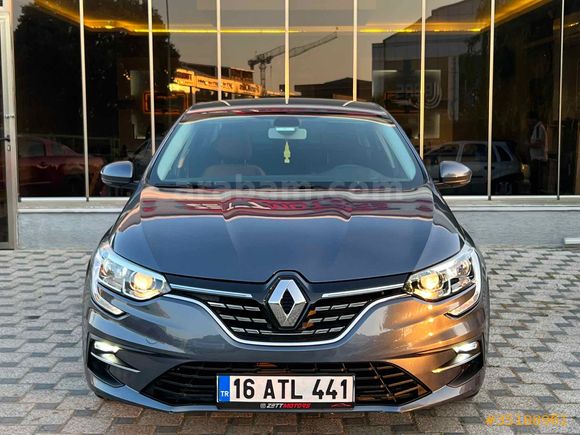 Sahibinden Renault Megane 1.3 TCe Joy Comfort 2022 Model 