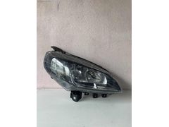 Fiat Doblo 4 sağ ön far hatasız orijinal içi siyah
