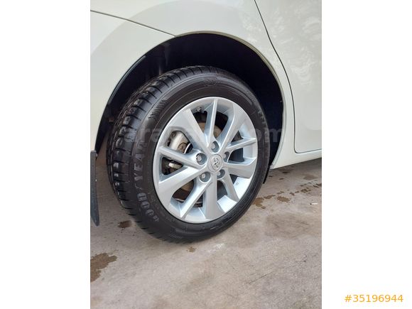 Sahibinden Toyota Corolla 1.6 Advance 2015 Model