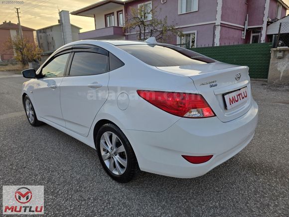 KARTA 12AY TAKSİT 2017 HYUNDAİ ACCENT 1.6 MODE PLUS OTOMATİK