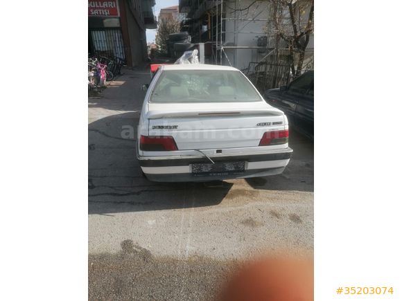 Galeriden Peugeot 405 Ankara tüm yedek parçaları  satılır