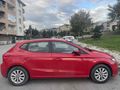 Kırmızı İbiza 