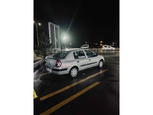 Sahibinden Renault Clio 1.4 Authentique 2005 Model 