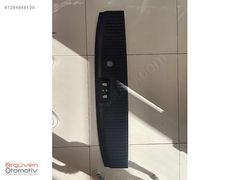 Ford Tourneo Courier Bagaj Kilit Karşılık Plastiği ET76-R40352