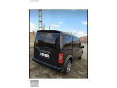 Ford connect spoyler boyalı