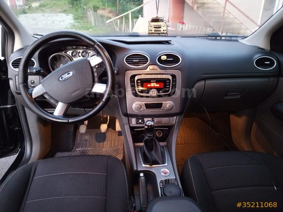 Sahibinden Ford Focus 1.6 Titanium 2011 Model