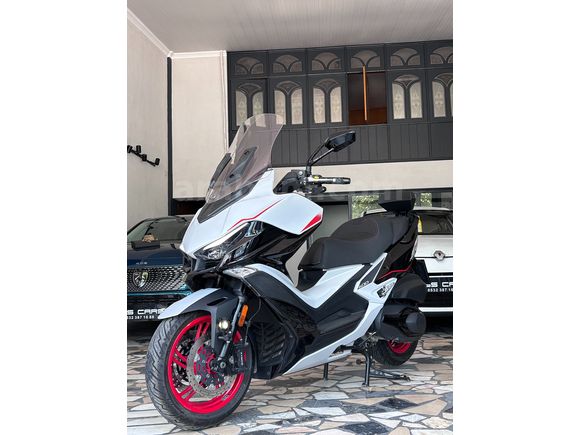 SSS CARS TAN KYMCO XCİTİNG 400 LİMİTED EDİTİON SADECE 8900 KM DE