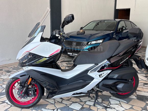 SSS CARS TAN KYMCO XCİTİNG 400 LİMİTED EDİTİON SADECE 8900 KM DE