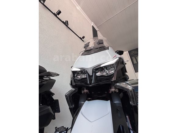 SSS CARS TAN KYMCO XCİTİNG 400 LİMİTED EDİTİON SADECE 8900 KM DE