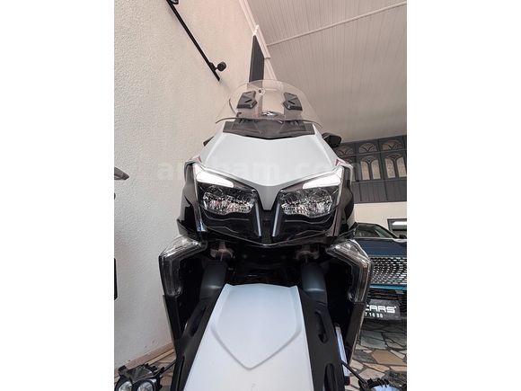 SSS CARS TAN KYMCO XCİTİNG 400 LİMİTED EDİTİON SADECE 8900 KM DE