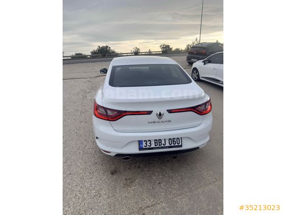 Sahibinden Renault Megane 1.3 TCe Joy 2020 Model 