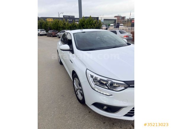Sahibinden Renault Megane 1.3 TCe Joy 2020 Model 