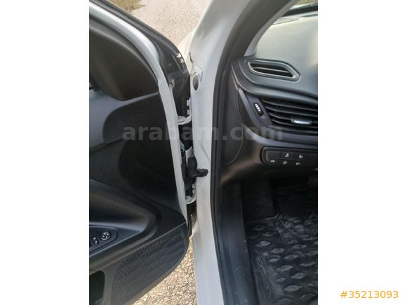 Sahibinden Fiat Egea 1.6 Multijet Easy 2024 Model