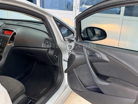 ATAŞ AUTO 2018 OPEL ASTRA 1.6 CDTİ OTOMATİK DESİGN 190 KM