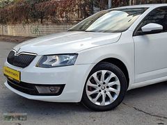 CENGAVER'DEN 2013 SKODA OCTAVİA 1.6 TDİ AMBİTİON OTOMATİK (DSG)