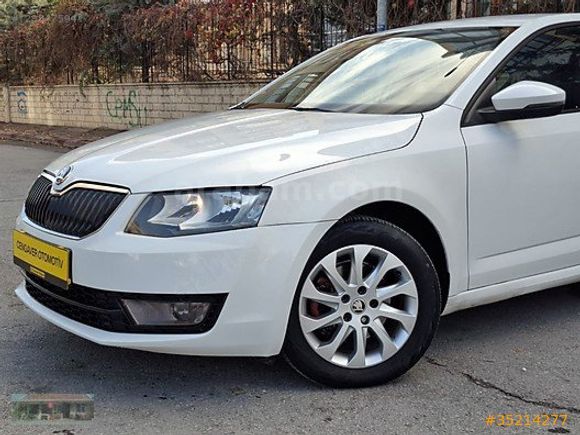 CENGAVER'DEN 2013 SKODA OCTAVİA 1.6 TDİ AMBİTİON OTOMATİK (DSG)