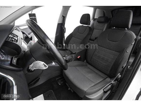 2015 Skoda Octavia Combi Style 1.6 TDI - DSG