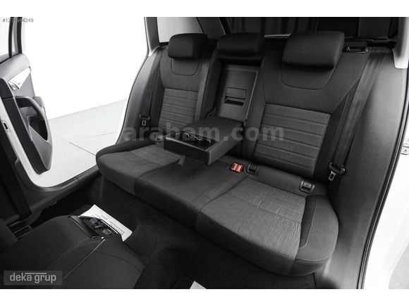 2015 Skoda Octavia Combi Style 1.6 TDI - DSG