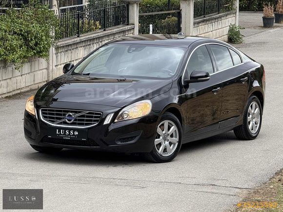 LUSSO GARAJ'dan VOLVO S60 2.0T PREMİUM POWERSHİFT