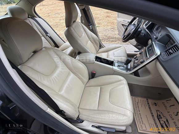 LUSSO GARAJ'dan VOLVO S60 2.0T PREMİUM POWERSHİFT