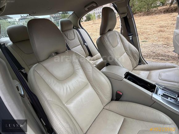 LUSSO GARAJ'dan VOLVO S60 2.0T PREMİUM POWERSHİFT