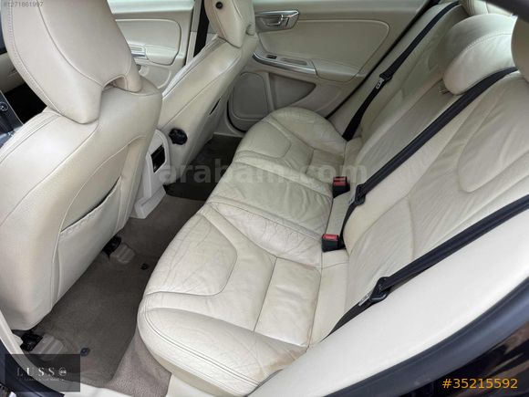 LUSSO GARAJ'dan VOLVO S60 2.0T PREMİUM POWERSHİFT