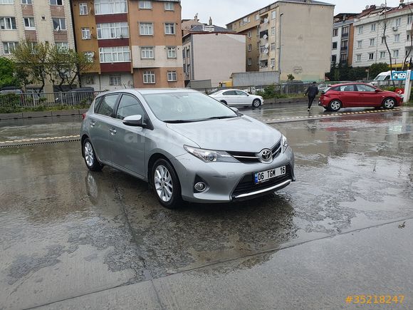 Sahibinden Toyota Auris 1.6 Advance 2013 Model