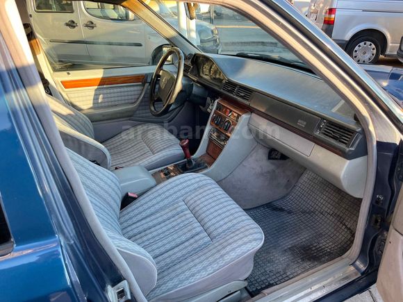  Mercedes - Benz E 200 1993 Model Değişensiz KİLİMALI  
