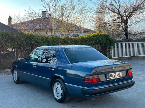  Mercedes - Benz E 200 1993 Model Değişensiz KİLİMALI  