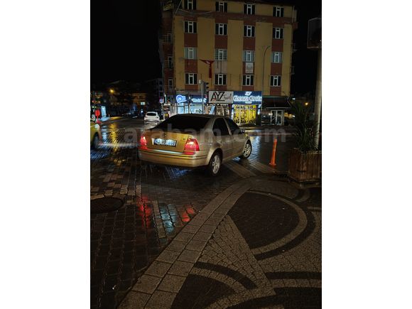 SAHİBİNDEN TEMİZ BORA 2003 MODEL DEĞİŞEN YOK