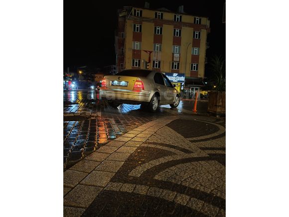 SAHİBİNDEN TEMİZ BORA 2003 MODEL DEĞİŞEN YOK