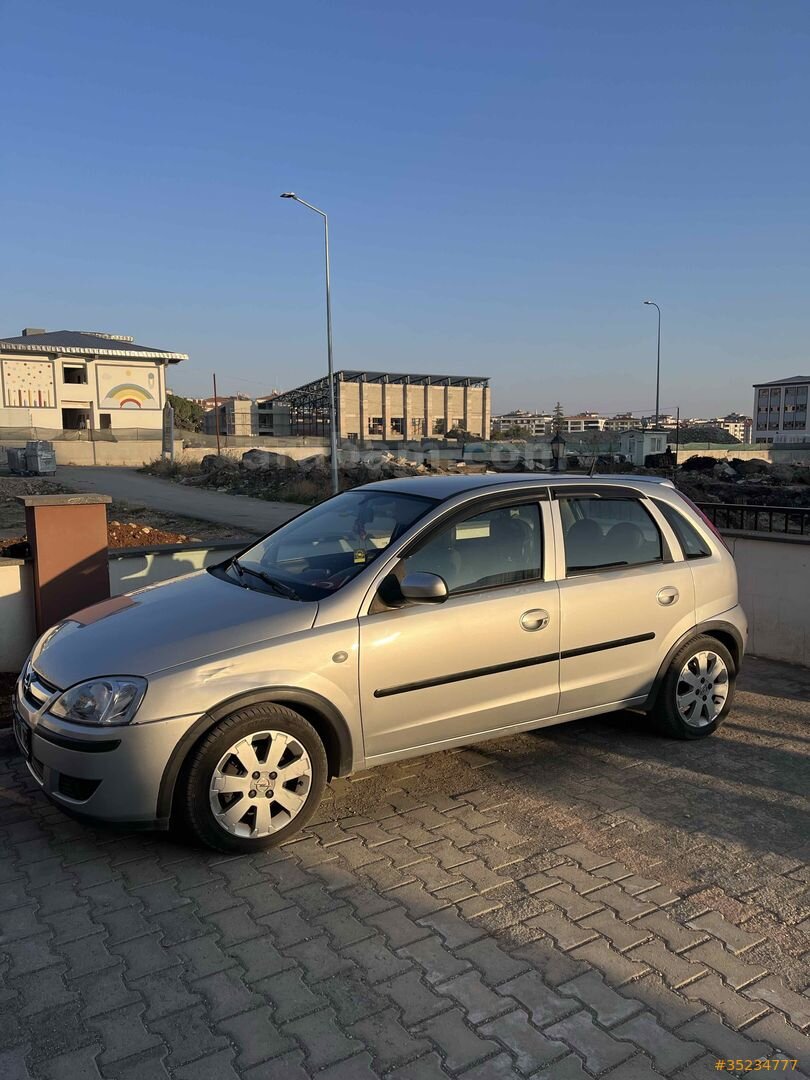 Sahibinden Opel Corsa 1.3 CDTI Enjoy 2005 Model Kilis 246.257 km Gri (metalik) 1