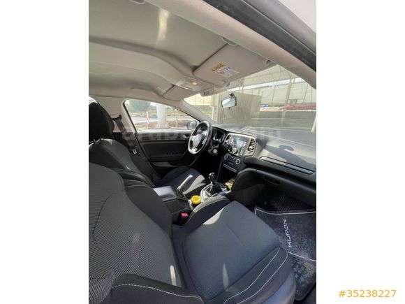 Sahibinden Renault Megane 1.6 Joy 2017 Model 