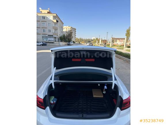 SAHİBİNDEN BOYA DEĞİŞEN HASAR YOK SERVİS BAKIMLI 