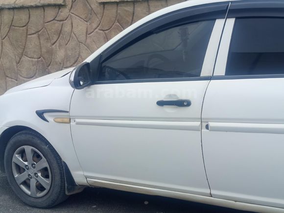 Sahibinden Hyundai Accent Era 1.4 Team 2009 Model