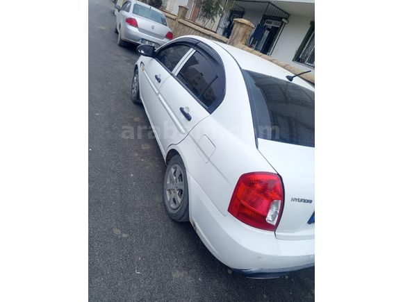 Sahibinden Hyundai Accent Era 1.4 Team 2009 Model