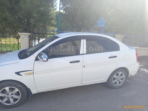 Sahibinden Hyundai Accent Era 1.4 Team 2009 Model
