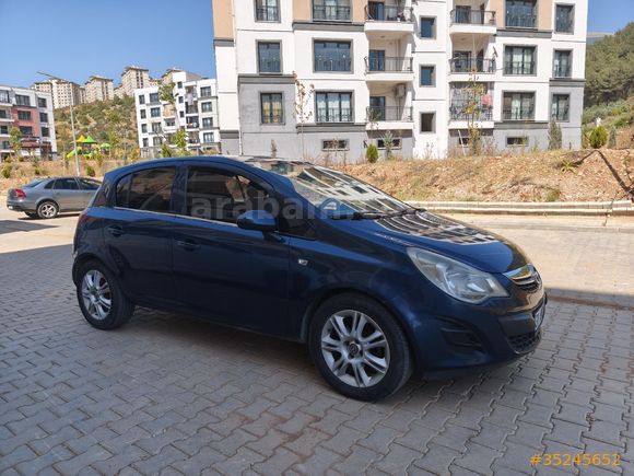 Sahibinden Opel Corsa 1.3 CDTI Essentia 2011 Model  349.000 km Lacivert