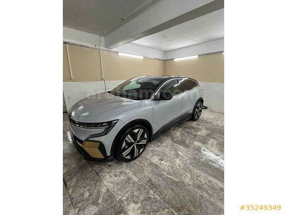 Sahibinden Renault Megane E-Tech Iconic 2024 Model 