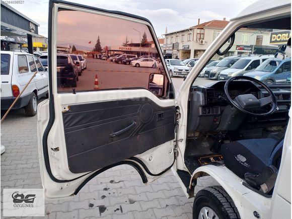 ÖZGÜNEŞ CİTYVAN 5 KİŞİLİK 2000 MITSUBİŞHİ