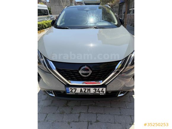 Sahibinden Nissan Qashqai 1.5 e-Power Sky pack arka tampon küçük bir yeri boyandı 2024  