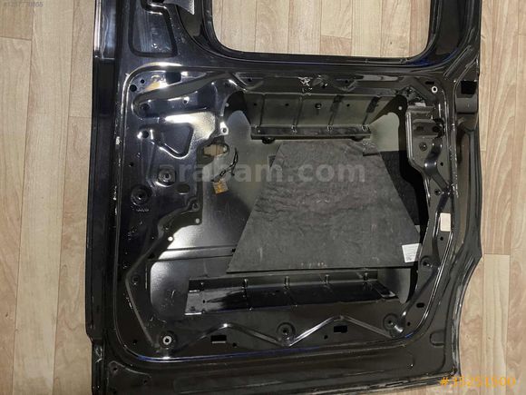 Caddy sağ orta kapı orijinal