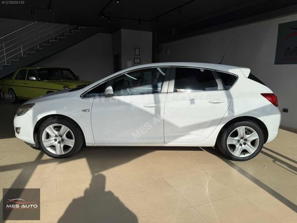 MES AUTO' DAN OTOMATİK TESLA EKRANLI ASTRA