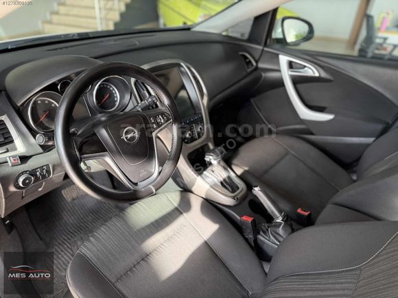MES AUTO' DAN OTOMATİK TESLA EKRANLI ASTRA