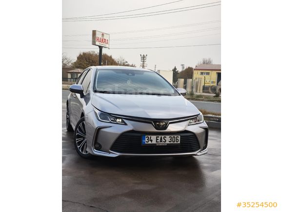 Sahibinden Toyota Corolla 1.5 Flame X-Pack 2021 Model
