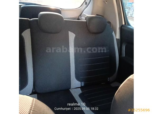 Sahibinden Dacia Sandero 1.5 BlueDCI Stepway 2019 Model